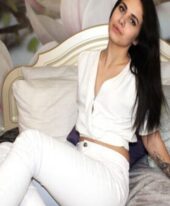 Renu, Escorts Girls In Vijayawada